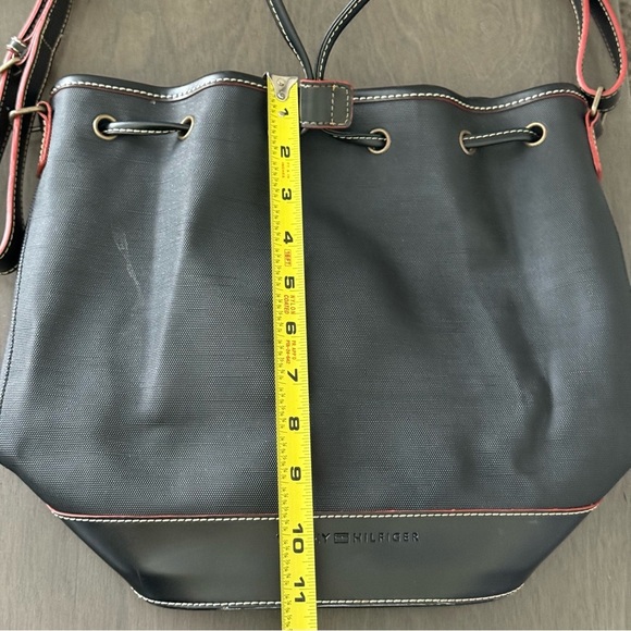 Tommy Hilfiger Black and Red Shoulder Bag - Picture 10 of 11
